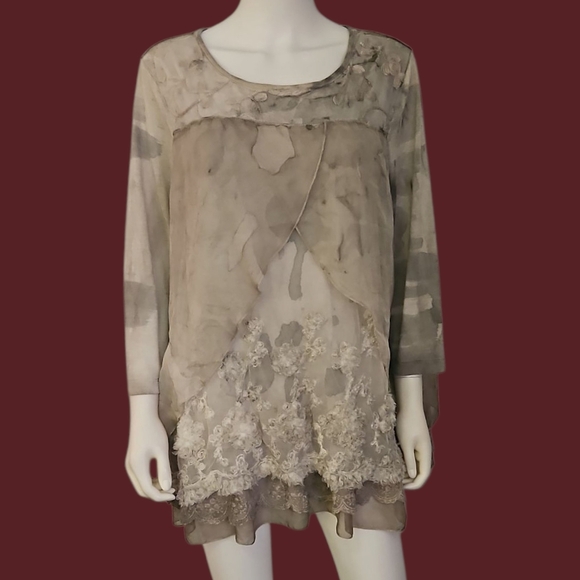 ALI MILES Boho Chiffon Mesh Floral Applique Lace Layered Tunic - Picture 1 of 11